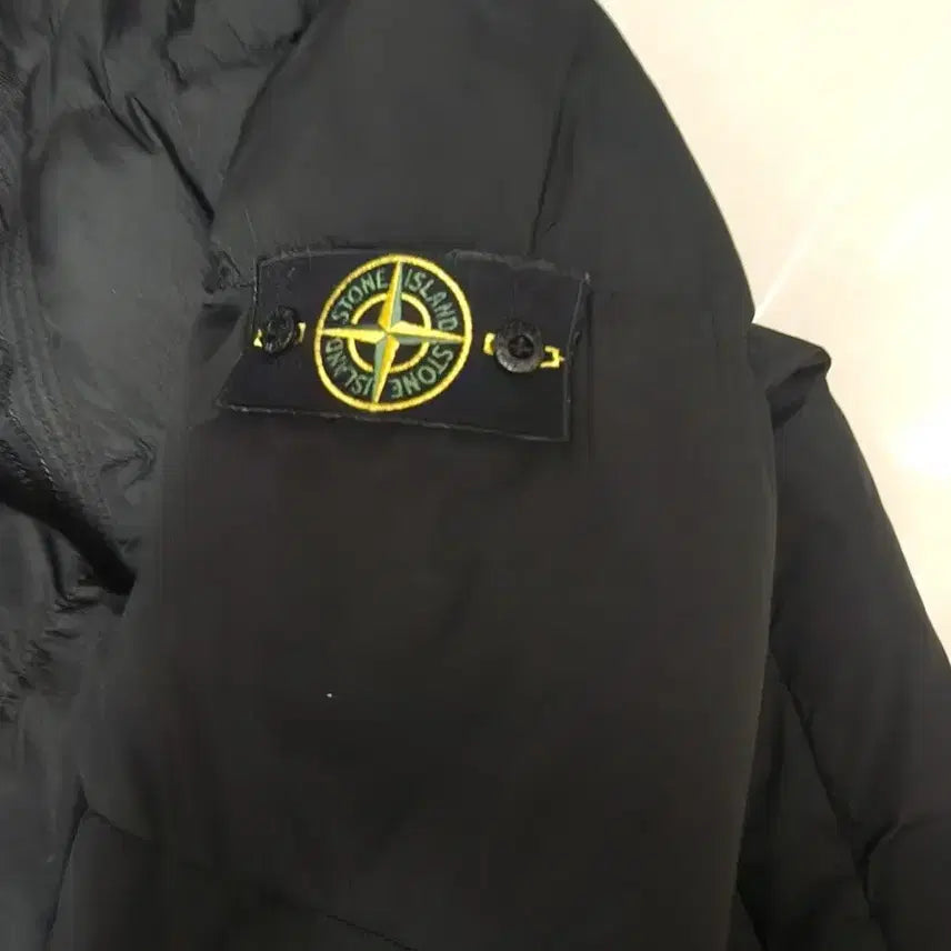 [BUNJANG] Stone Island Crinkle Reps Jacket / 스톤아일랜드 패딩