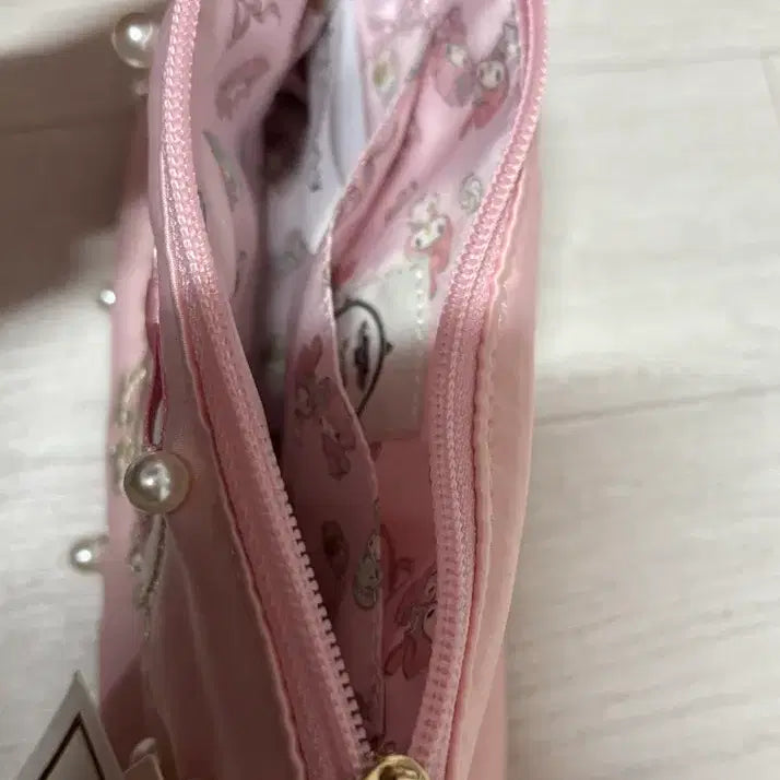 [BUNJANG] Maison de Fleur My Melody Sanrio Pencil Case / 메종드 플뢰르 마이멜로디 필통 산리오 일브