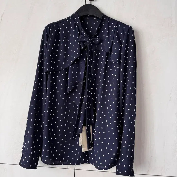 [BUNJANG] MINE Dot Ribbon Blouse Navy 55 / 텍있는 새상품 한섬 MINE 도트 리본 블라우스 네이비 55사이즈