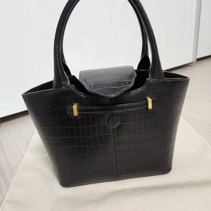 [BUNJANG] Ruohor Rover Panier Small Black Croc Pattern Tote Bag / 루오르 로버 파니에 스몰 백 블랙 크로크 패턴 토트백