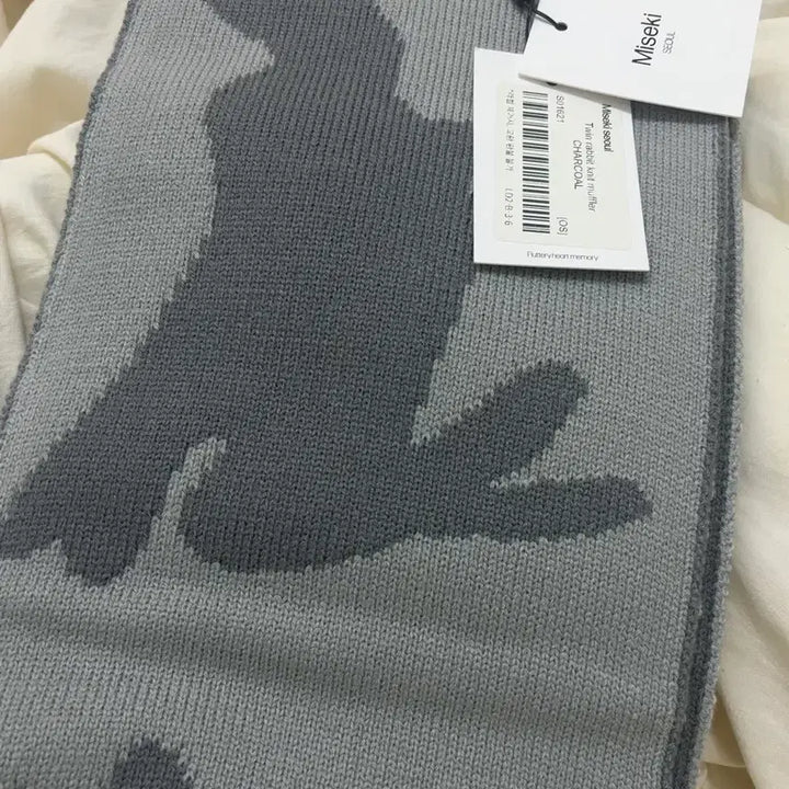 [BUNJANG] Miseyki Seoul Twin Rabbit Knit Muffler / Twin rabbit knit muffler CHARCOAL 미세키서울