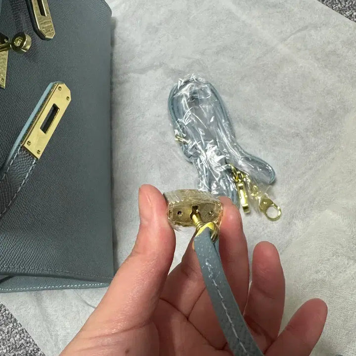 [BUNJANG] Sora Leather Tote Handbag / 새상품 원가 12만원 소가죽 소라색 토트백 핸드백 여성가방