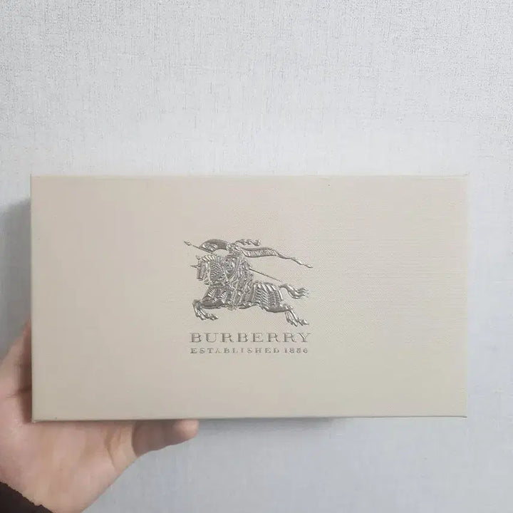 [BUNJANG] Burberry Long Wallet / 버버리 장지갑