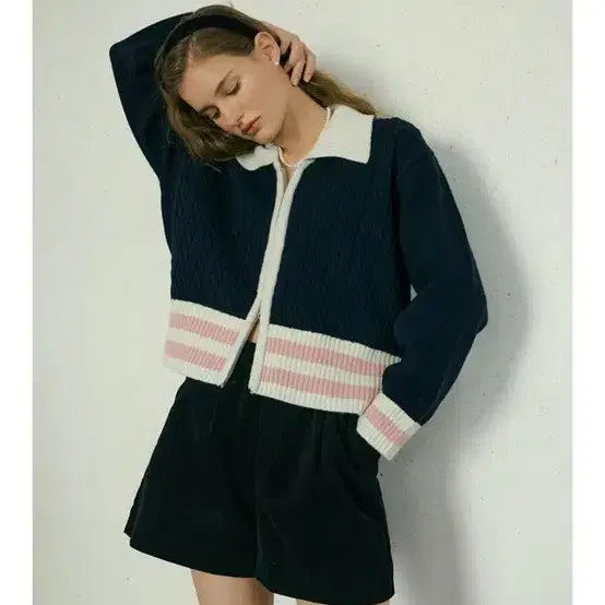 [BUNJANG] More Than Like Lambswool Knit Zip-up Cardigan / 모어댄라이크 램스울 니트집업 가디건