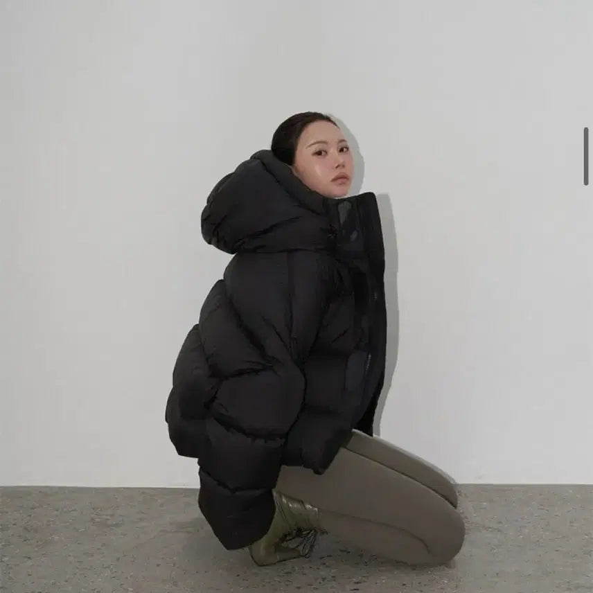[BUNJANG] Lange Duck Down Hoodie Padded Jumper Black / 랑거 헤비 덕 다운 후디 패딩 점퍼 블랙 컬러