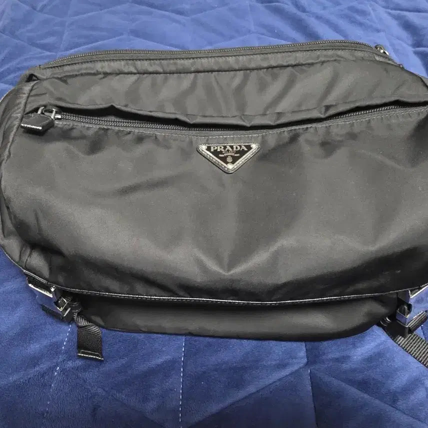 [BUNJANG] Prada Re-Nylon Shoulder Bag (Large) / PRADA 바이커백 라지