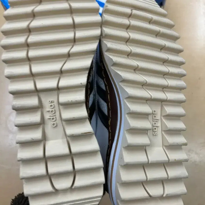 [SOLD OUT] (새상품) 235 아디다스 x 클랏 슈퍼스타 클라우드 화이트 코어 블랙