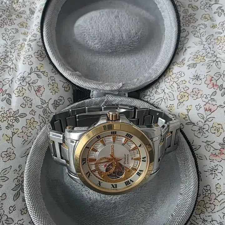 [BUNJANG] 세이코 프리미어 SSA216J1 오픈 하트 오토메틱 시계 / 세이코 프리미어 SSA216J1 오픈 하트 오토메틱 시계