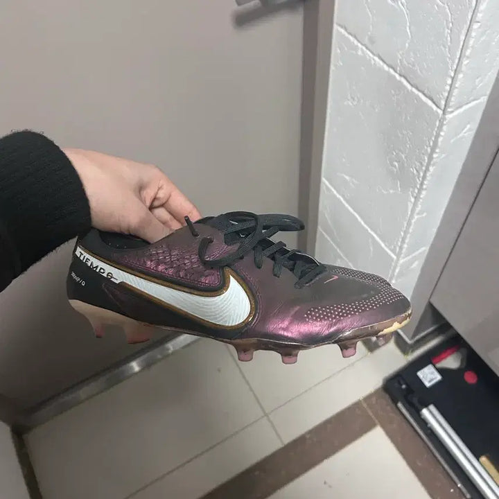[BUNJANG] Nike Tiempo Legend 9 Elite FG Soccer Cleats 260 / 카타르월드컵팩 나이키 티엠포 레전드 9 엘리트 FG 260