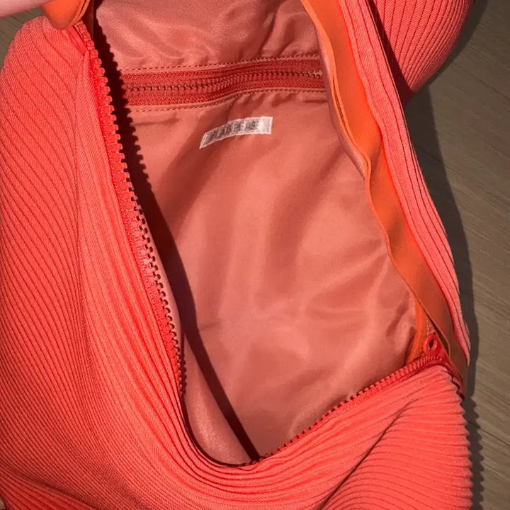 [BUNJANG] Pleats Please Backpack / 플리츠플리즈 바이어스 백팩