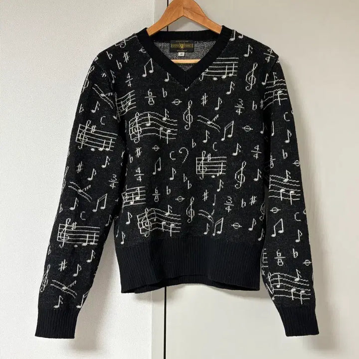 [BUNJANG] Etrako BE-BOP Sweater 44 / 엣라코 비밥 스웨터 44