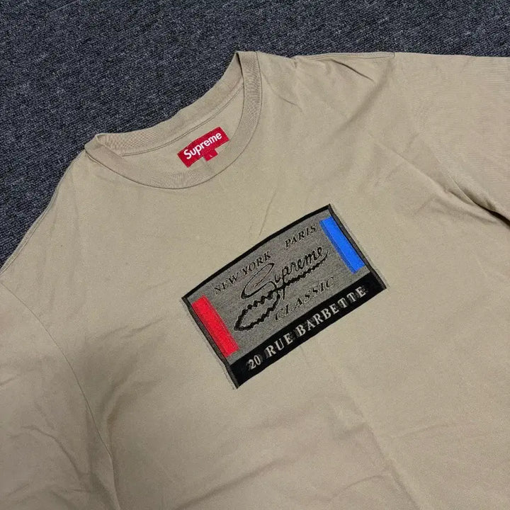 [BUNJANG] Supreme Intarsia 24SS T-shirt / 슈프림 인타르시아 24ss 반팔티
