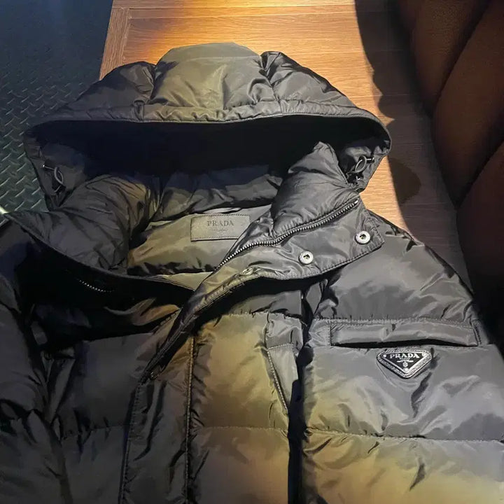 [BUNJANG] Prada Padded Jacket (Size 50) / [정품] 프라다 패딩 50