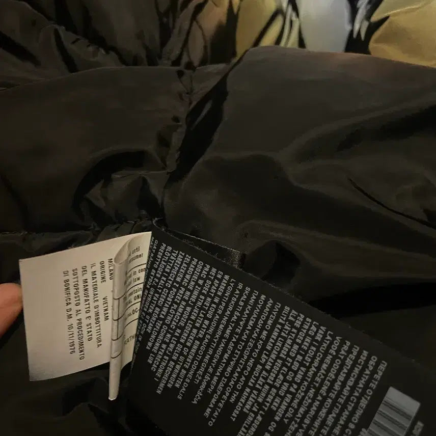 [BUNJANG] Prada Padded Jacket (Size 50) / [정품] 프라다 패딩 50