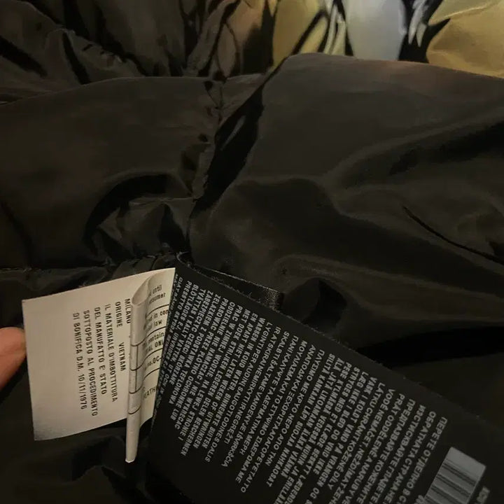 [BUNJANG] Prada Padded Jacket (Size 50) / [정품] 프라다 패딩 50