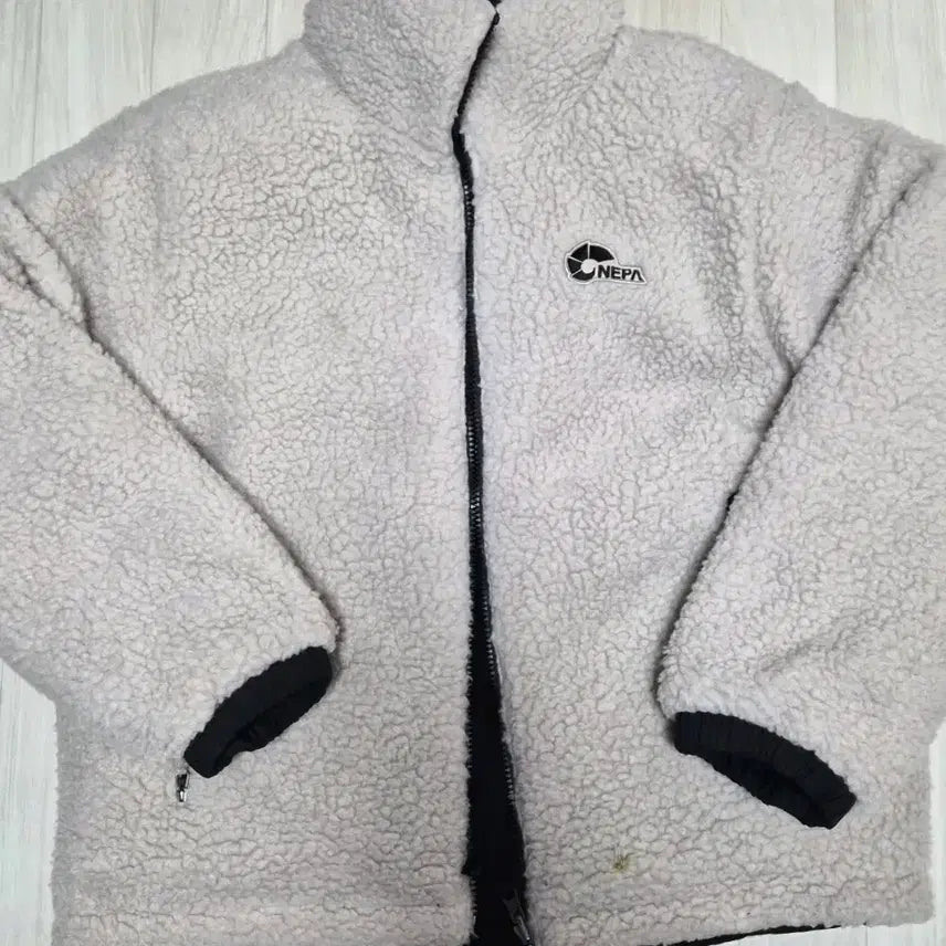[BUNJANG] Nepa Reversible Black Padded Jumper / 90) 양면공용 네파 블랙 패딩 점퍼