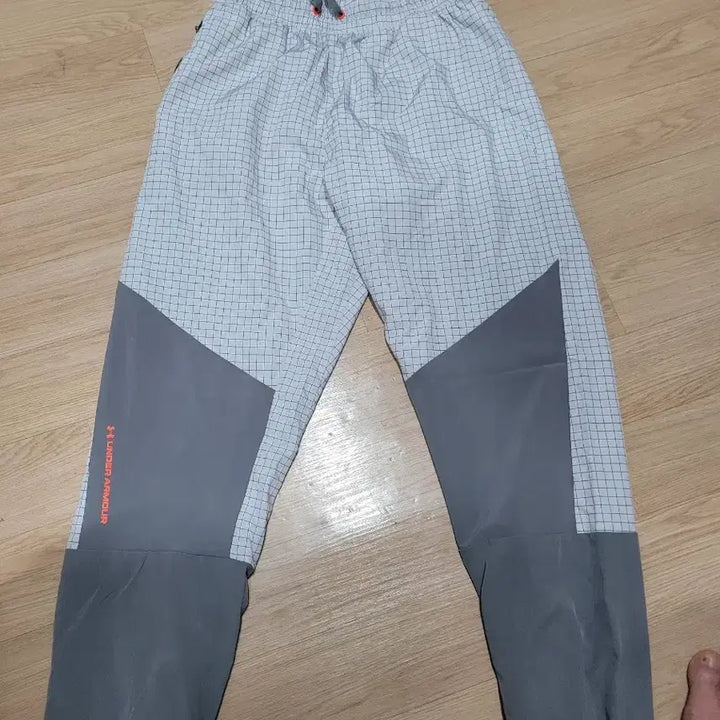 [BUNJANG] Under Armour Rush Legacy Wind Pants (Men's) / 언더아머 남성 러쉬 레거시 윈드 팬츠 LG