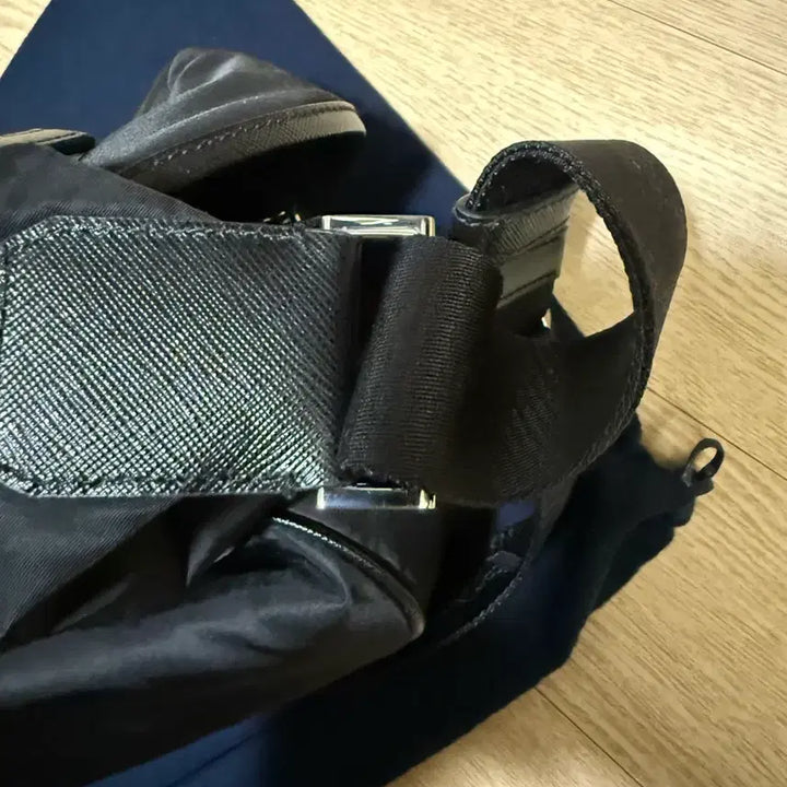 [BUNJANG] Prada Medium Biker Bag / 프라다 바이커백 미디움