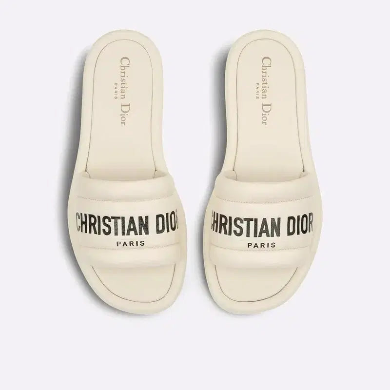 [BUNJANG] Dior Every-D Lambskin Embossed Slides Sandals Size 36 / 디올 에브리디 (Every-D) 슬리퍼 샌들 36사이즈