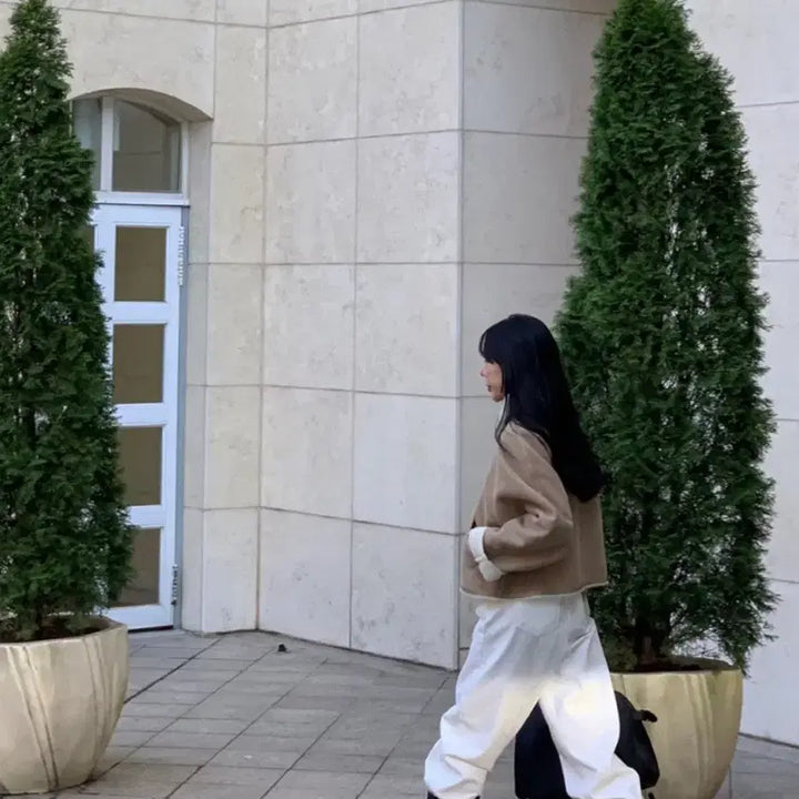 [BUNJANG] VERGAMOT Pound Mustang (Beige) / 정가24만)VERGAMOT 베르가못 파운드 무스탕 자켓