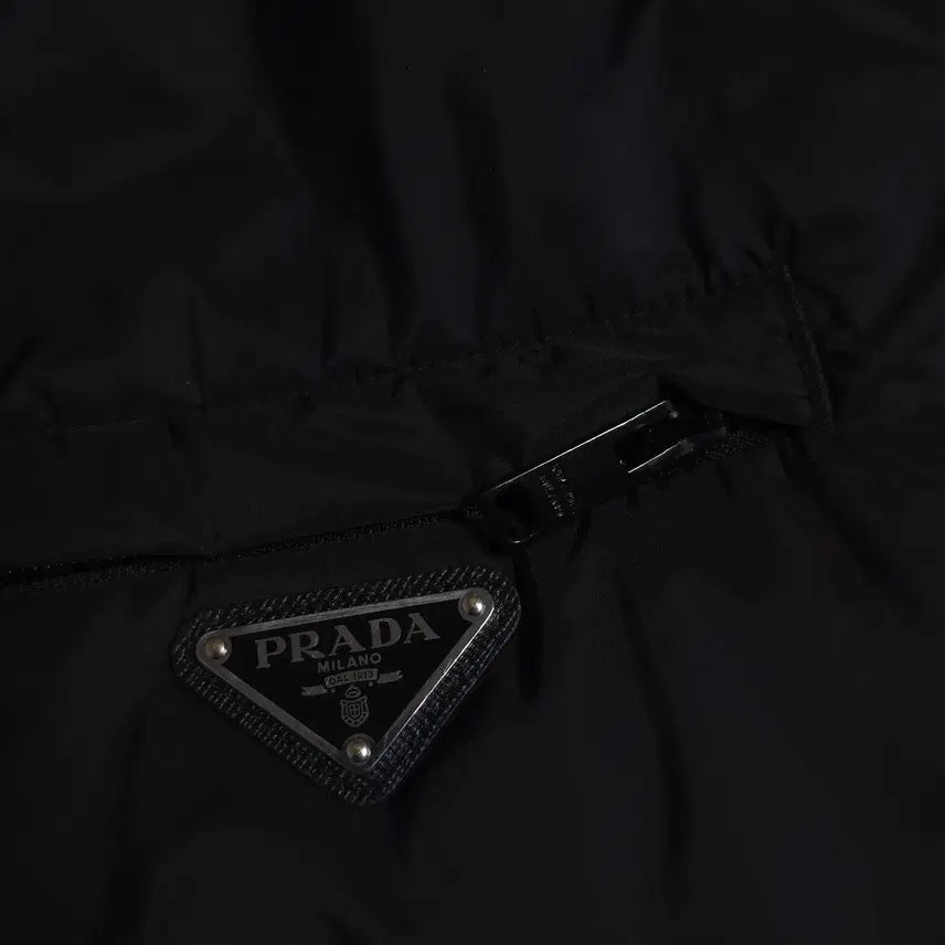 [BUNJANG] Prada Re-Nylon Padded Jacket Black / [54] 프라다 리나일론 패딩 자켓 블랙(SGN955)