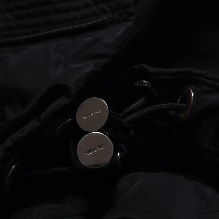 [BUNJANG] Prada Re-Nylon Padded Jacket Black / [54] 프라다 리나일론 패딩 자켓 블랙(SGN955)
