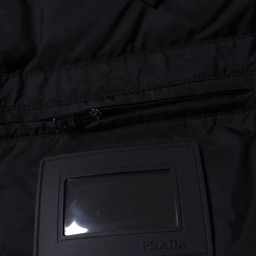 [BUNJANG] Prada Re-Nylon Padded Jacket Black / [54] 프라다 리나일론 패딩 자켓 블랙(SGN955)