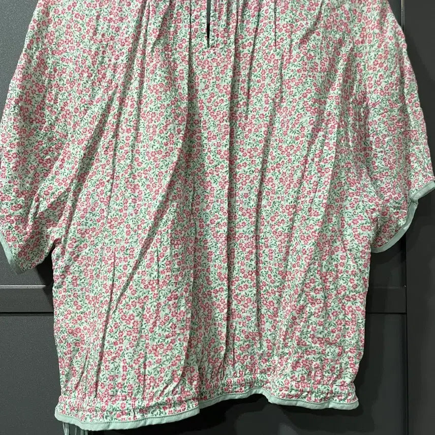 [BUNJANG] Thursday Island Floral Blouse / 써스데이아일랜드 블라우스