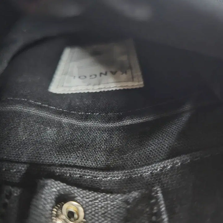 [BUNJANG] Kangol Mini Crossbody Bag / 캉골 블랙 미니 크로스백