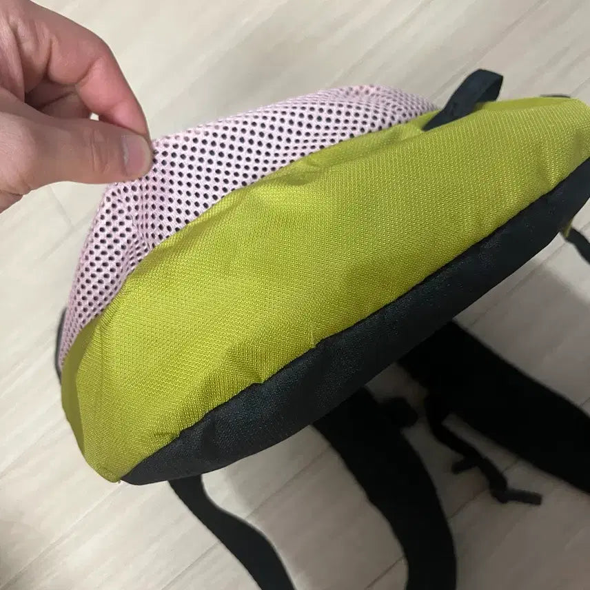 [BUNJANG] Mischief Rhombus Mesh Backpack Pink Black / 미스치프 롬버스 메쉬 백팩 핑크 블랙