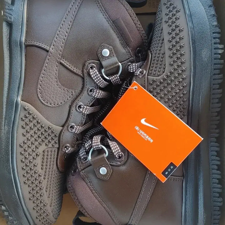 [BUNJANG] Nike Lunar Force 1 Duckboot High - 240mm / 새상품)나이키 240 루나 포스1 덕부츠 하이 DZ5320 201