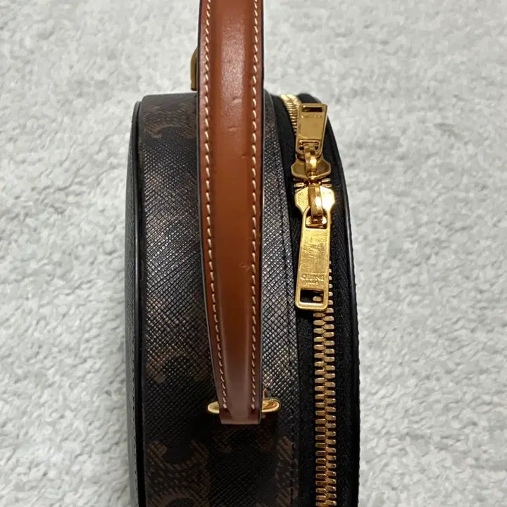 [BUNJANG] Celine Half Moon Bag / (정품)셀린느 하프문백