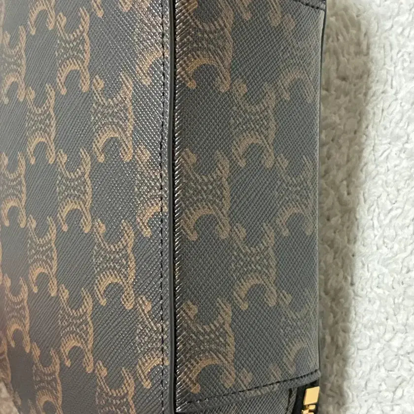 [BUNJANG] Celine Half Moon Bag / (정품)셀린느 하프문백