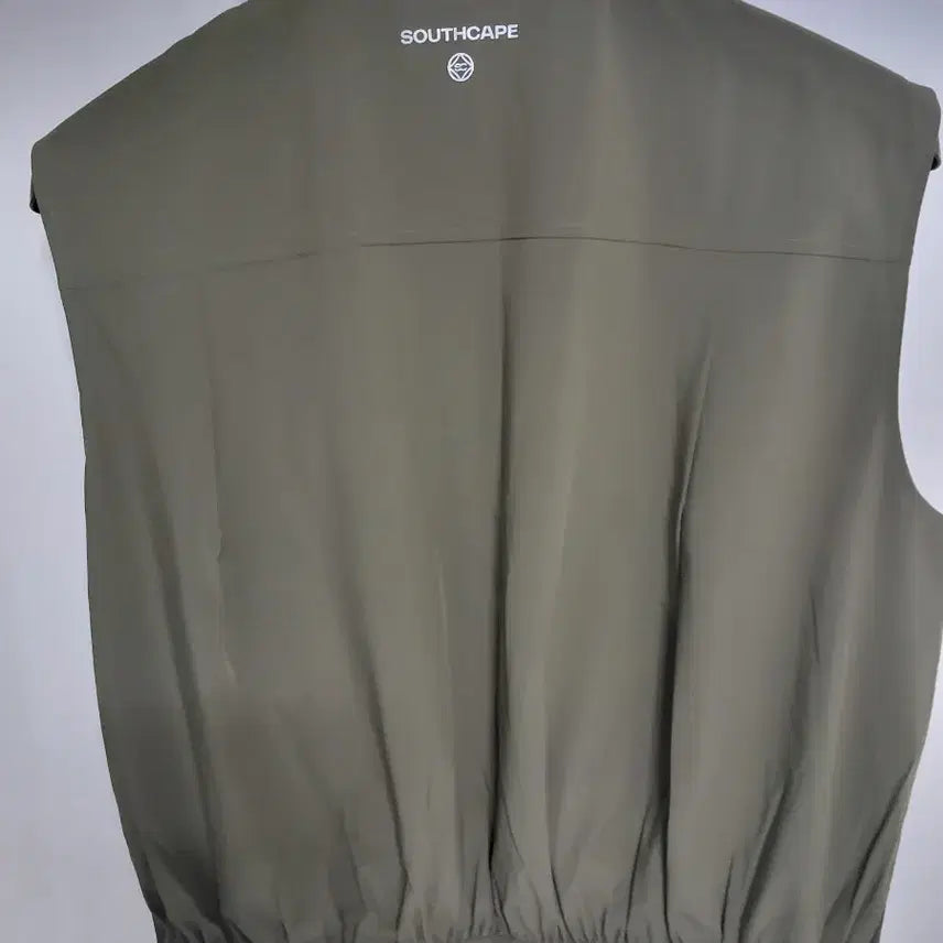 [BUNJANG] Southcape Khaki Vest / 사우스케이프 카키색 베스트 조끼