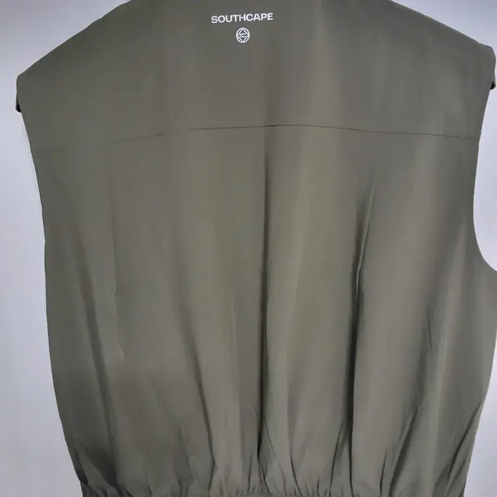 [BUNJANG] Southcape Khaki Vest / 사우스케이프 카키색 베스트 조끼