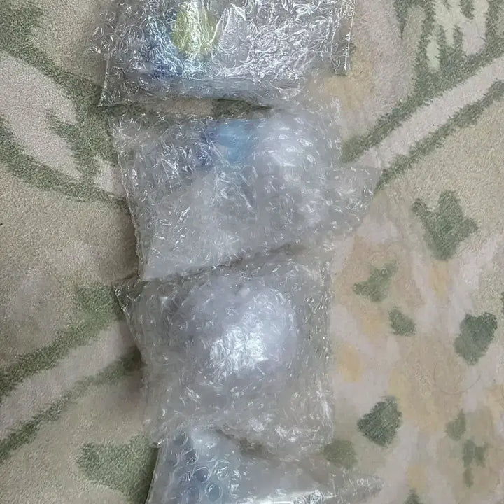 [BUNJANG] CGV White Dog Random Figure / CGV 흰둥이 랜덤 피규어