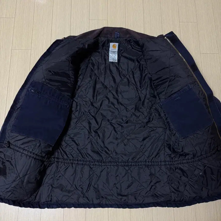[SOLD OUT] 칼하트 c26 워크자켓 MDT