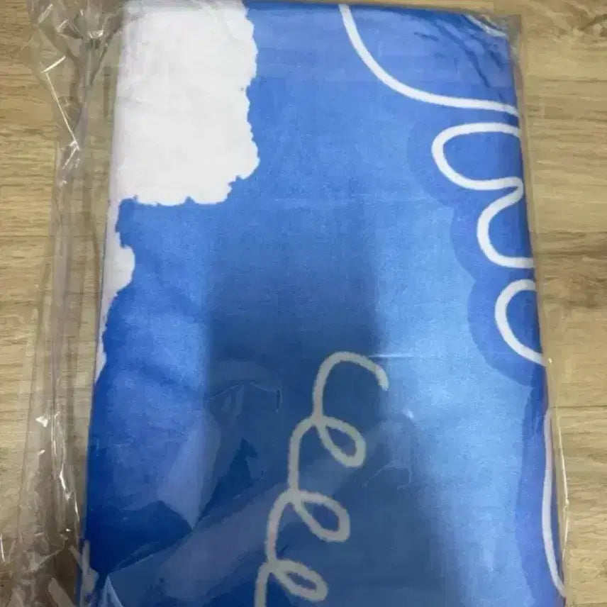 [BUNJANG] (G)I-DLE Miyeon Blanket / 아이들 idle 미연 미개봉 담요 판매 합니다 ㅎㅎ