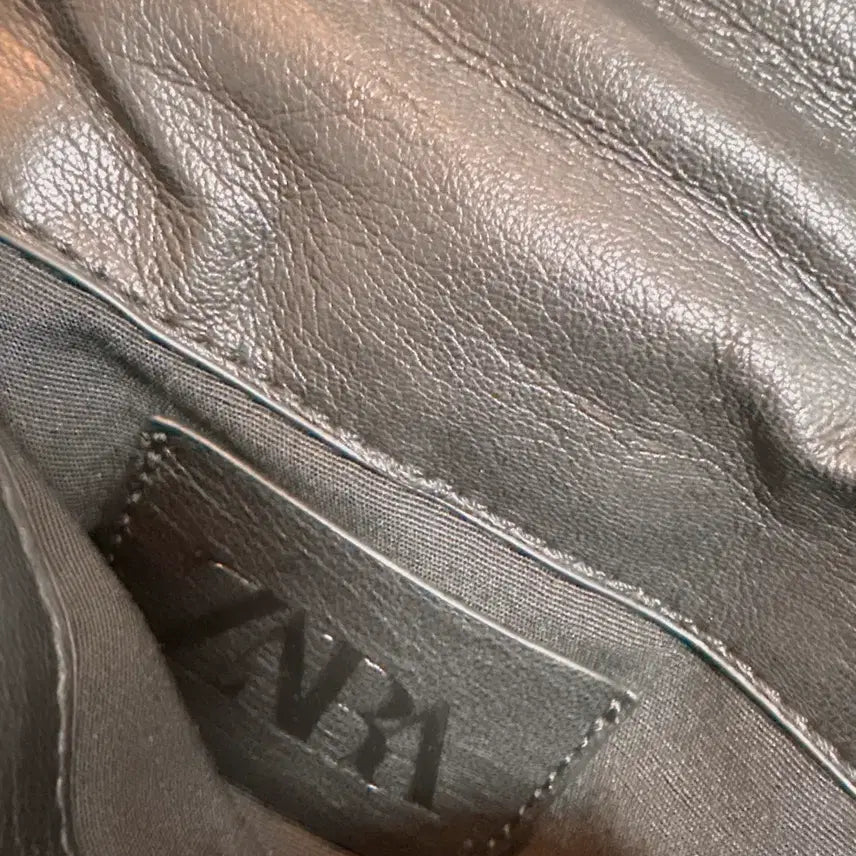 [BUNJANG] ZARA Leather Quilted Mini Chain Bag / [자라] 레더퀼팅 미니체인백