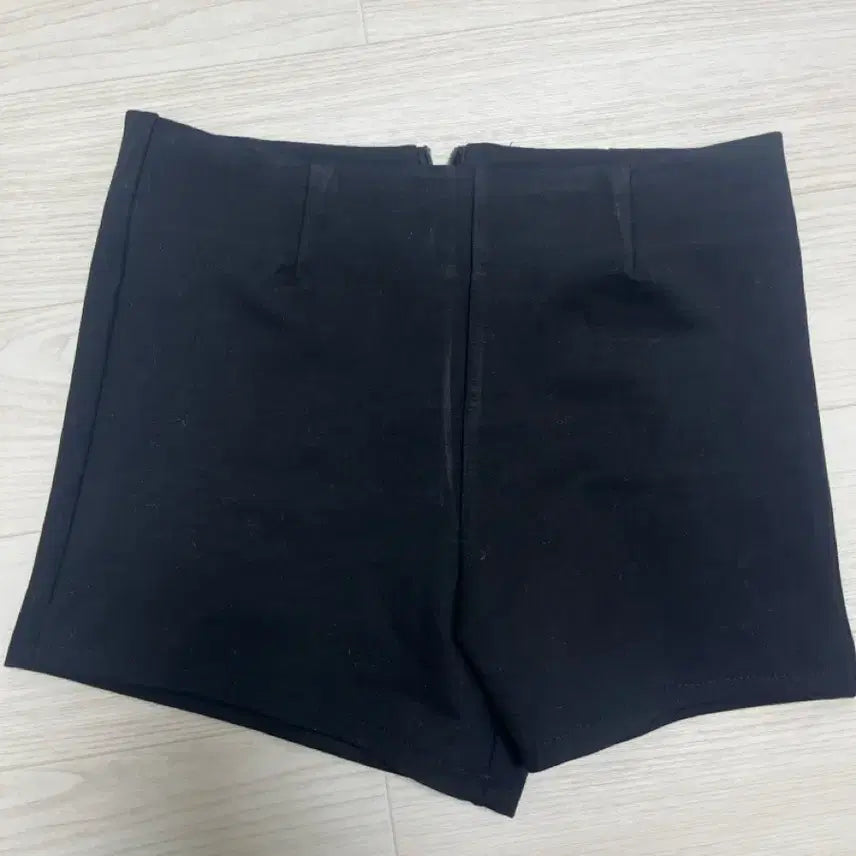 [BUNJANG] Winter Shorts / 겨울 반바지