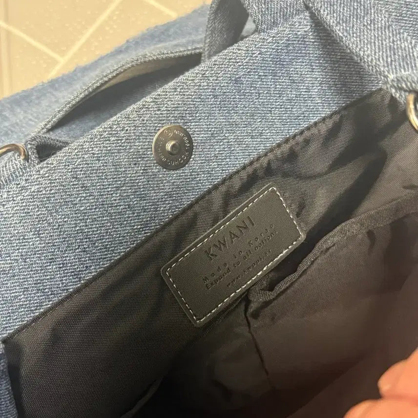 [BUNJANG] Kuani Blue Shoulder Bag / 콰니 가방