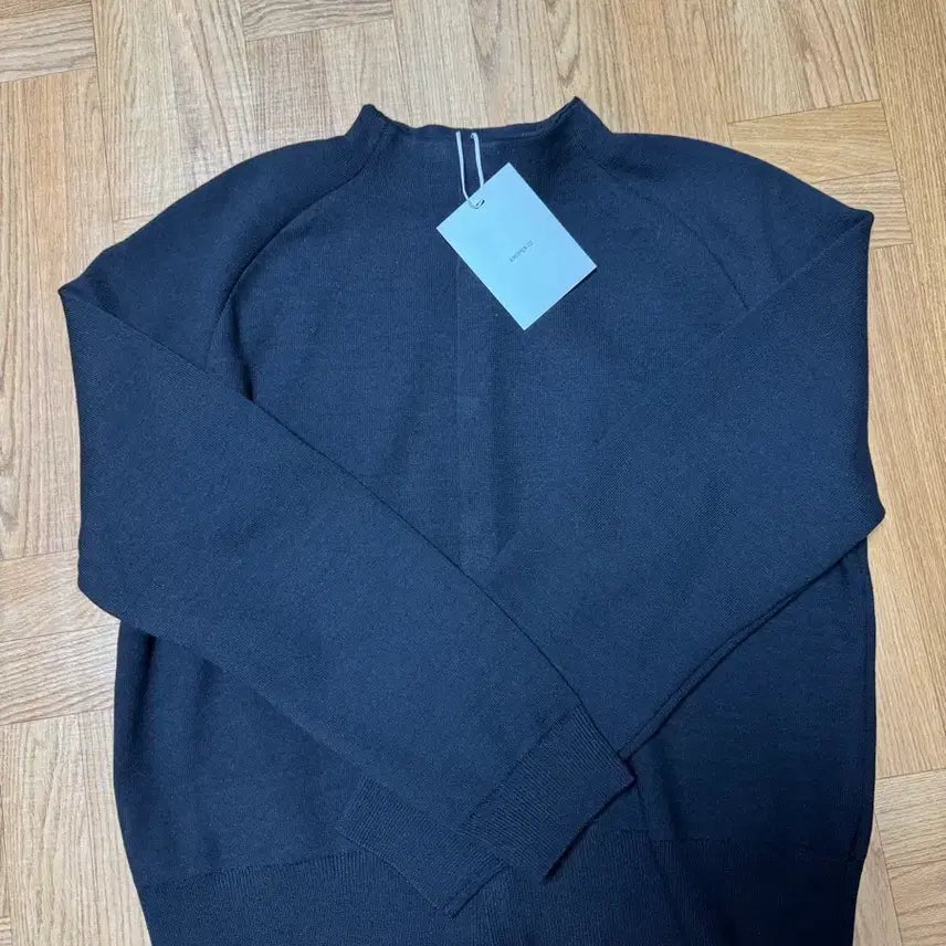 [BUNJANG] Amomento Rounded Sleeve Cardigan / 아모멘토 라운디드 슬리브 가디건