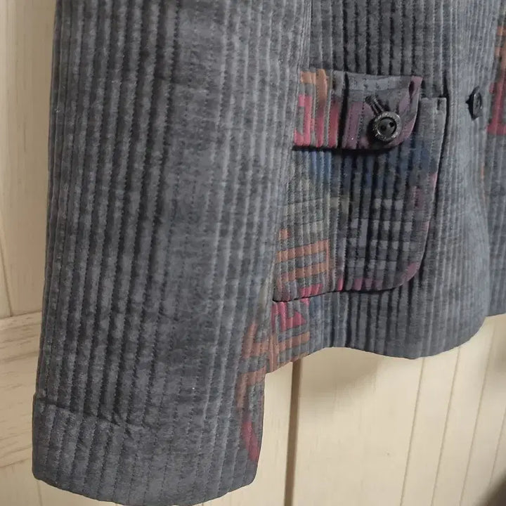 [BUNJANG] NMIXX Sullyoon Quilted Jacket / 설윤형 누빔 자켓