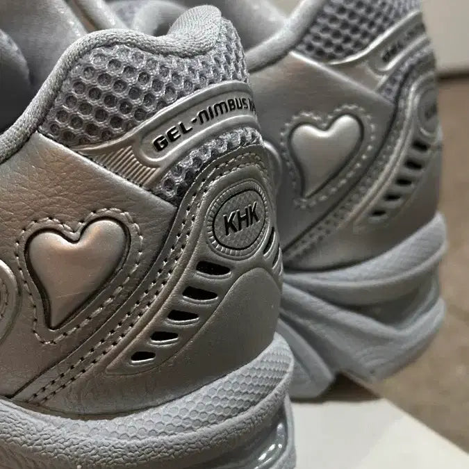 [BUNJANG] Kim Hae Kim Gel Nimbus 10.1 Silver / 아식스 x 김해김 젤 님버스 10.1 실버