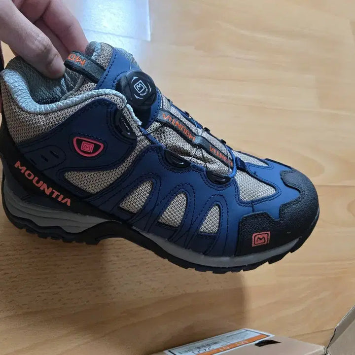 [BUNJANG] Mountia Safety Shoes Navy/Beige 260 / 마운티아 안전화 (새 상품)  260