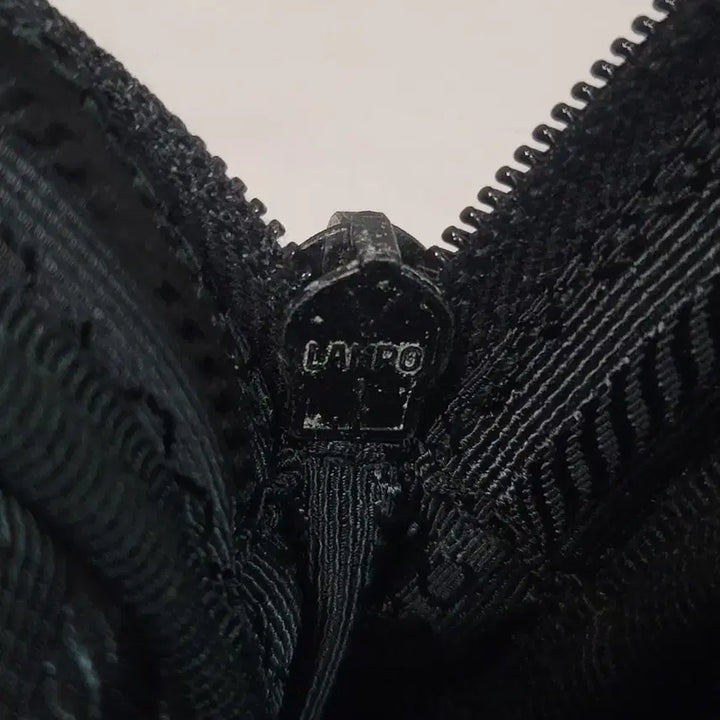 [BUNJANG] Prada Nylon Black Briefcase / 정품 프라다 나일론 블랙 서류 가방, 랩탑 보관