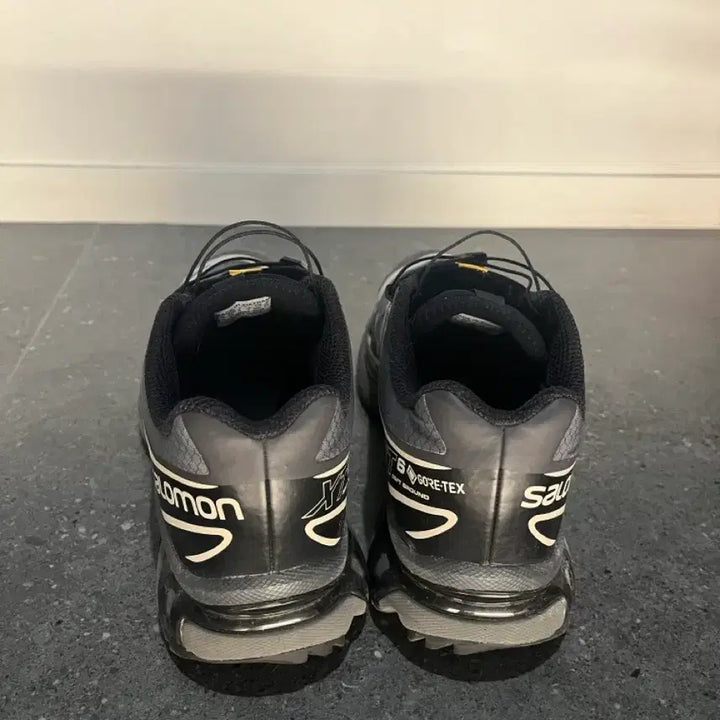 [BUNJANG] Salomon XT-6 Gore-Tex Black Ebony Sneakers / 살로몬 XT-6 고어텍스 블랙 에보니 250