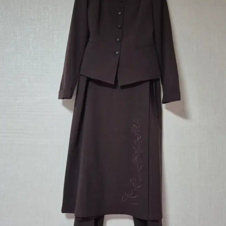 [BUNJANG] Compagna Women's Three-Piece Suit Set 66 / 꼼빠니아 여성 정장 쓰리피스 세트 66