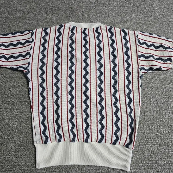 [BUNJANG] Butcher Products Pattern Knit 40 / 부처프로덕츠 패턴니트 40 타임원클로딩 엣라코 ATLAST 엣라스트