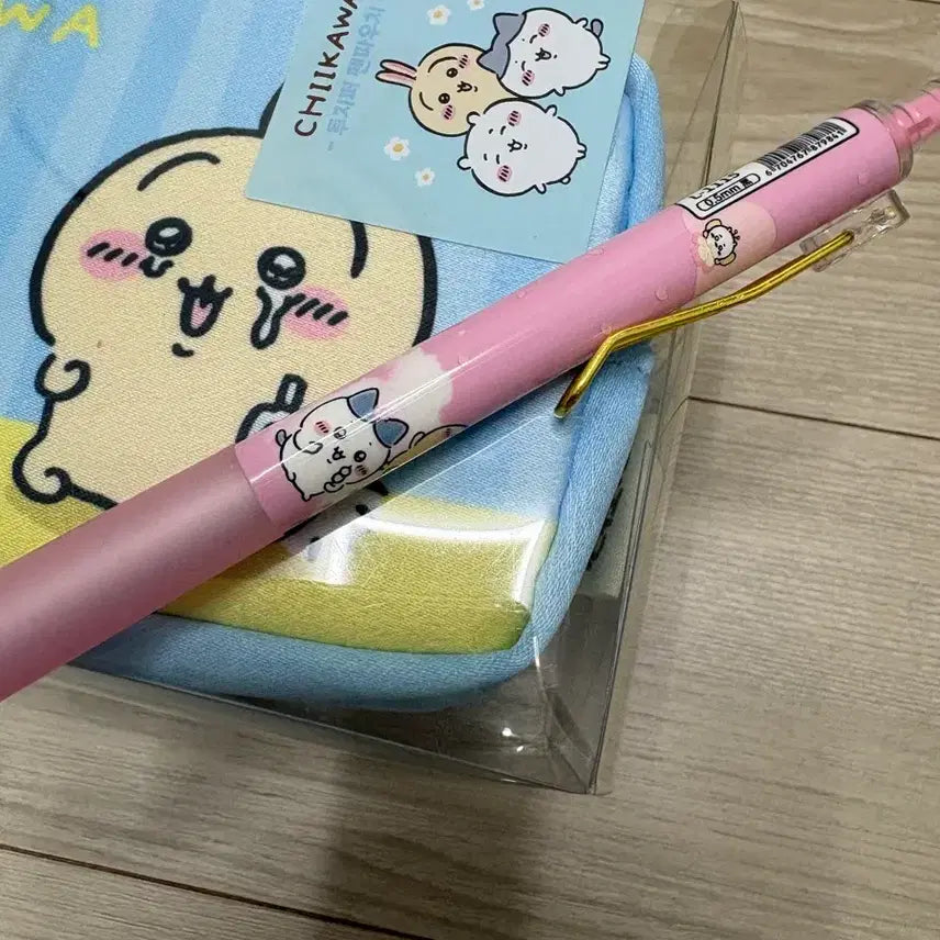 [BUNJANG] Chiikawa Character Pencil Case + Pen / 치이카와 캐릭터 필통+펜